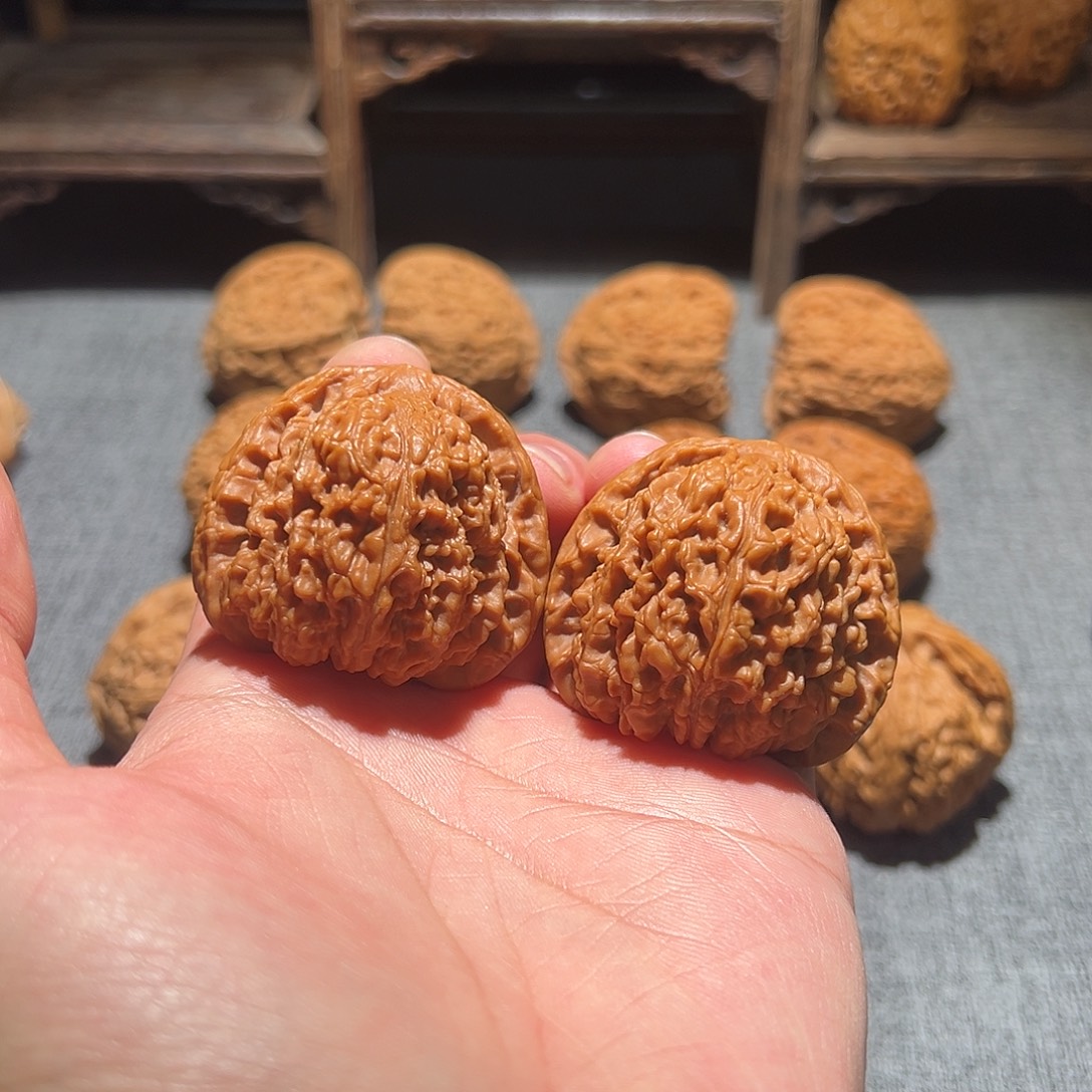 因***果文玩核桃吊坠42南疆全品