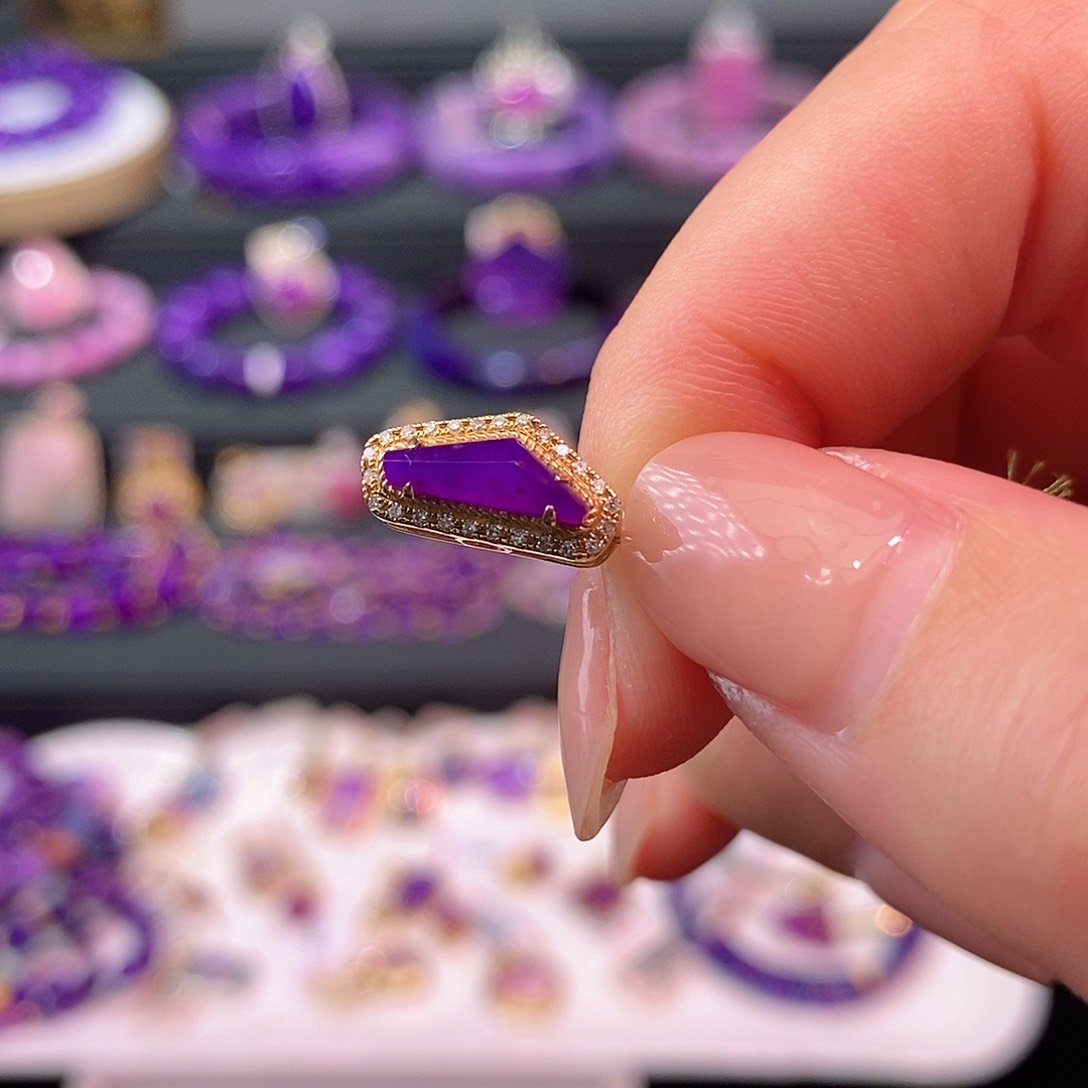 苏纪石（舒俱来）18K金镶嵌吊坠(不含链)