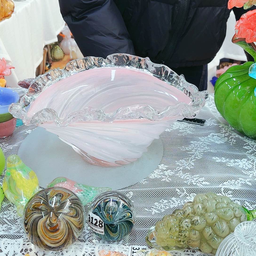 福利不退不换琉璃花瓶艺术品