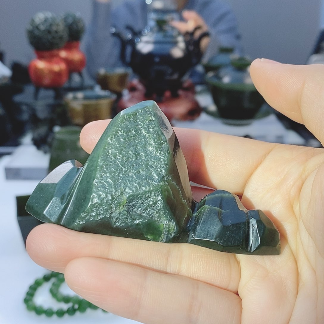 和田玉（青玉）把件未镶嵌