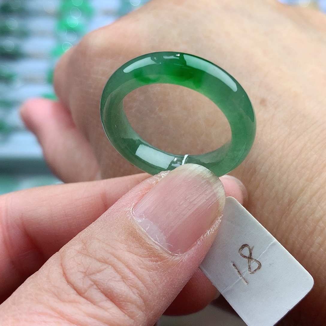 未镶嵌戒指翡翠18号