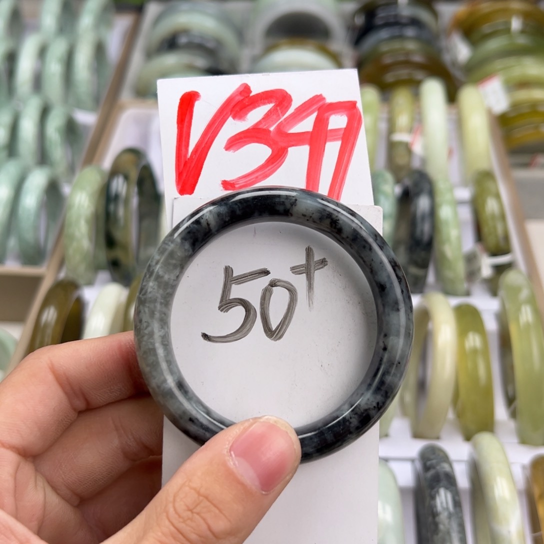 岫玉手镯未镶嵌天然岫玉微瑕