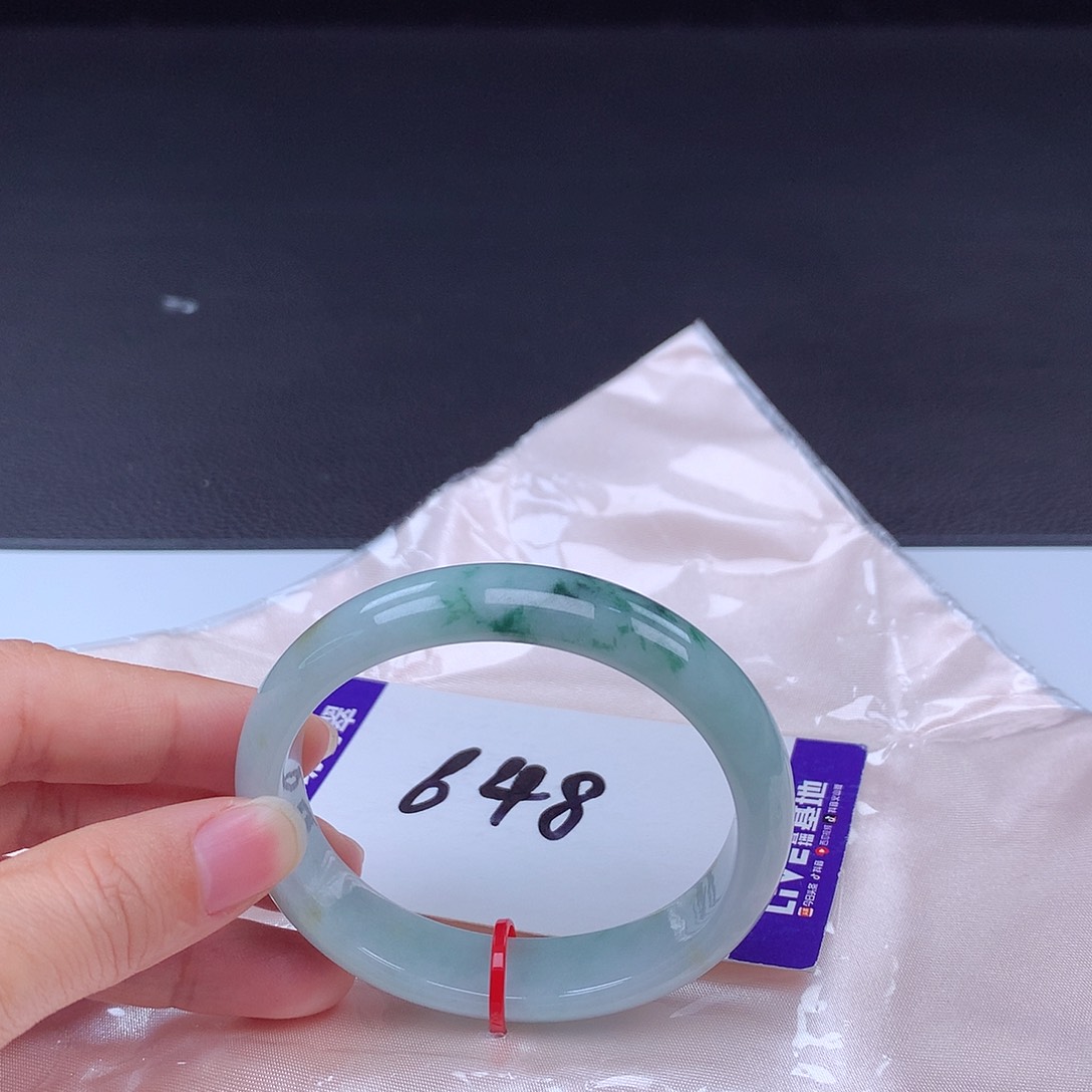 翡翠手镯（贵妃镯）未镶嵌手镯000674