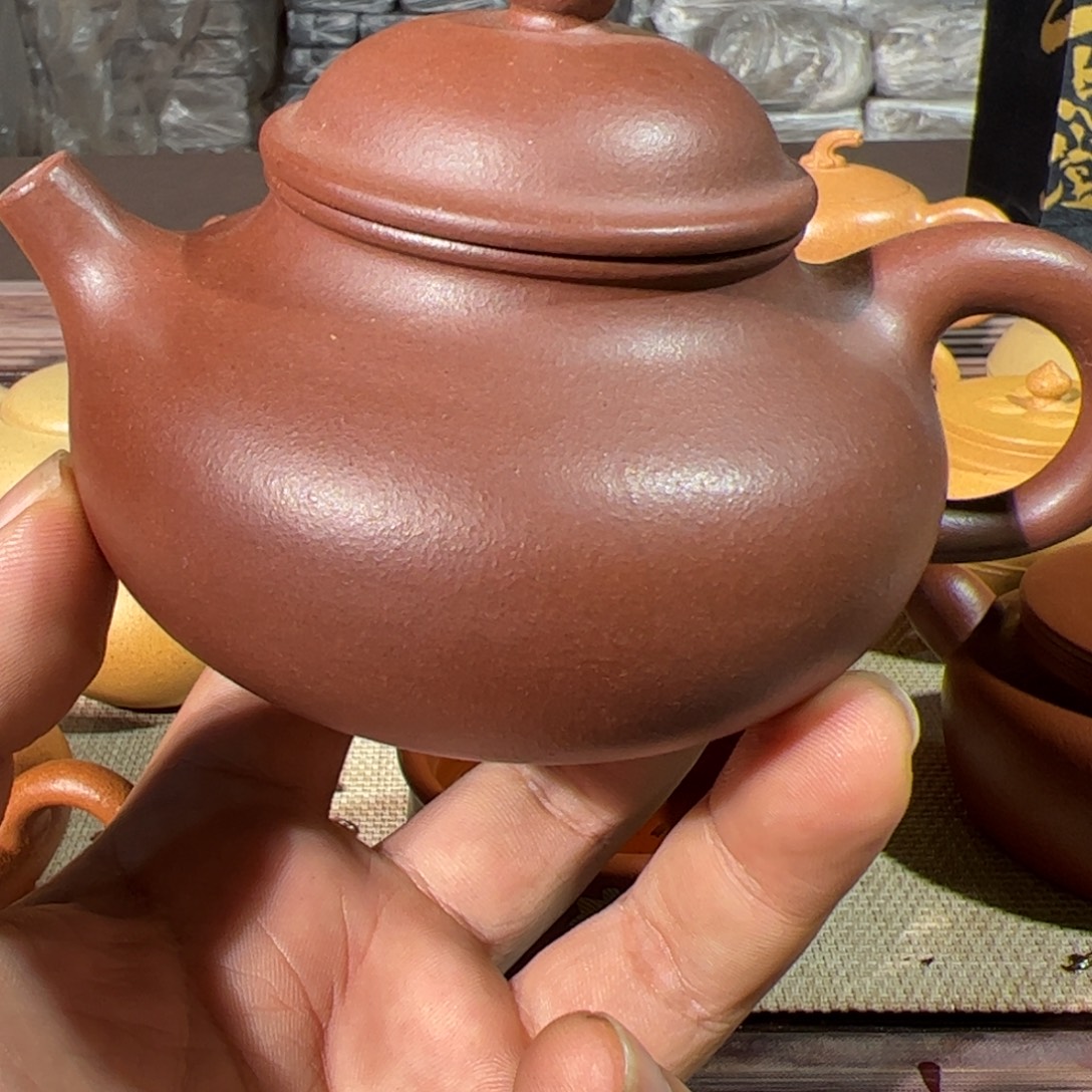 猪***毛紫砂茶壶全手工制作