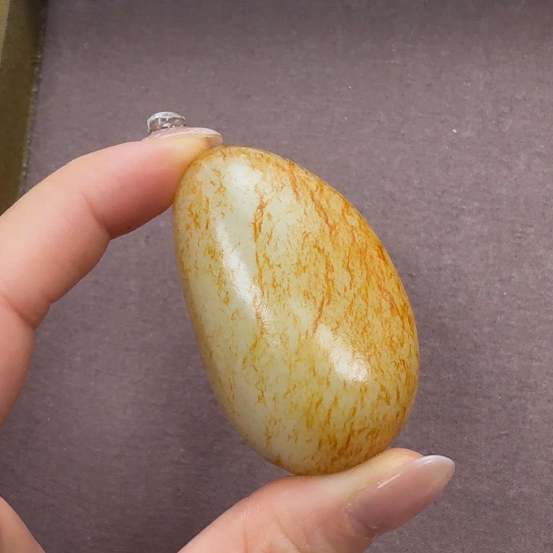 未镶嵌和田玉挂件