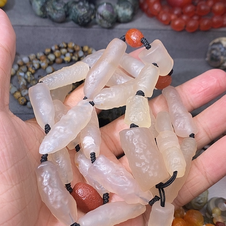 未镶嵌玛瑙/玉髓珠宝奇石福**叶