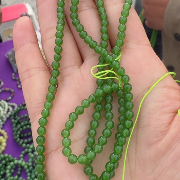 和田玉未镶嵌颈饰卡4