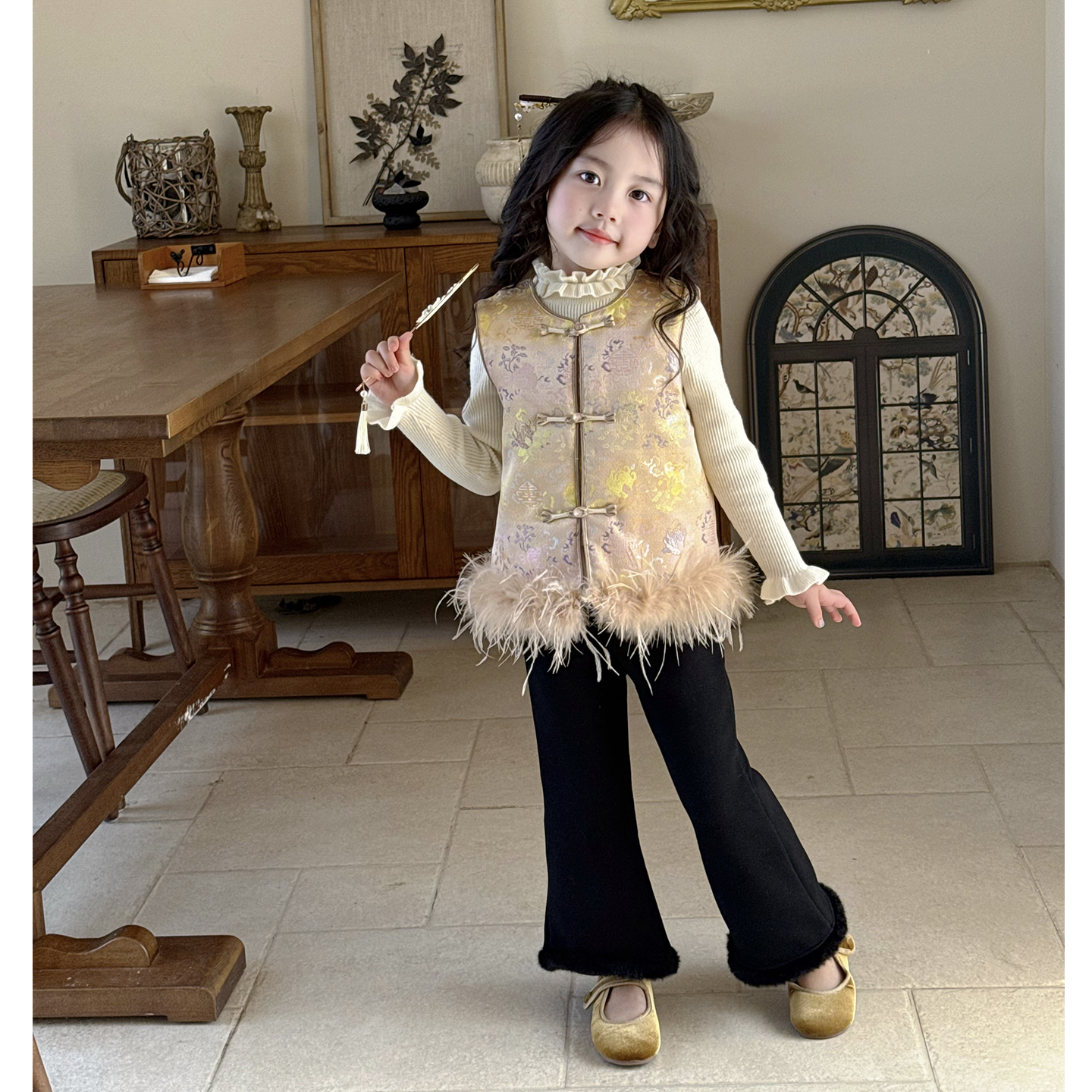 现货）宝宝拜年服夹棉中式棉服马甲外套冬季女童汉服坎肩儿童