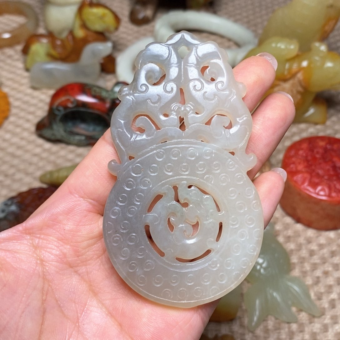 白玉菩提吊坠白玉菩提白玉菩提摆件