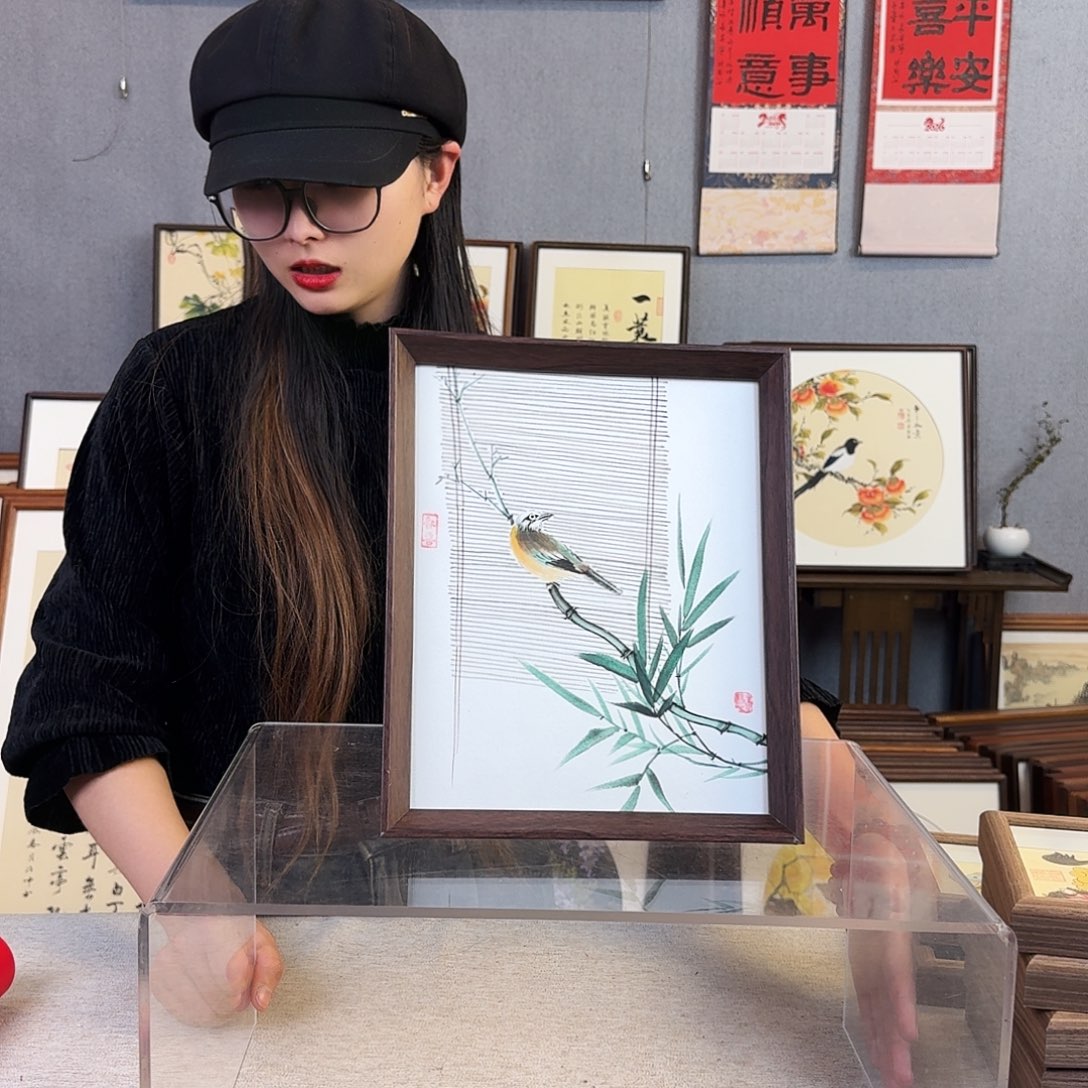 国画手绘带框尺寸：24*29