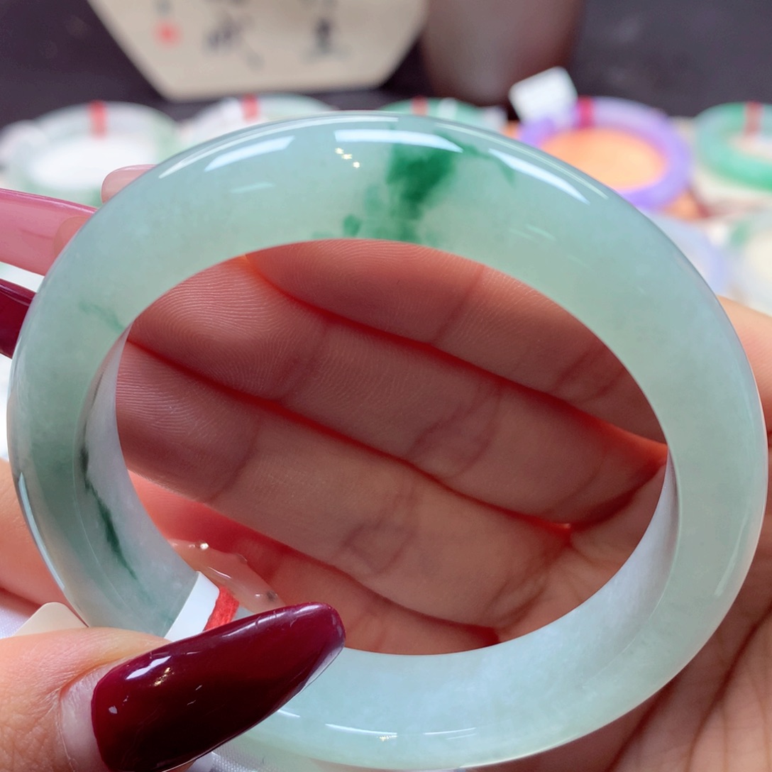 翡翠手镯未镶嵌正圈17号66