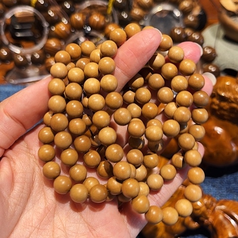 无***辈楠木（金丝楠）手串/手链