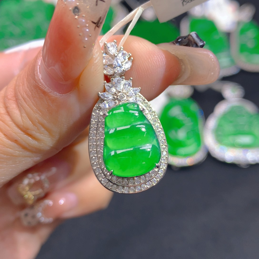 翡翠颈饰银S925镶嵌111111111111