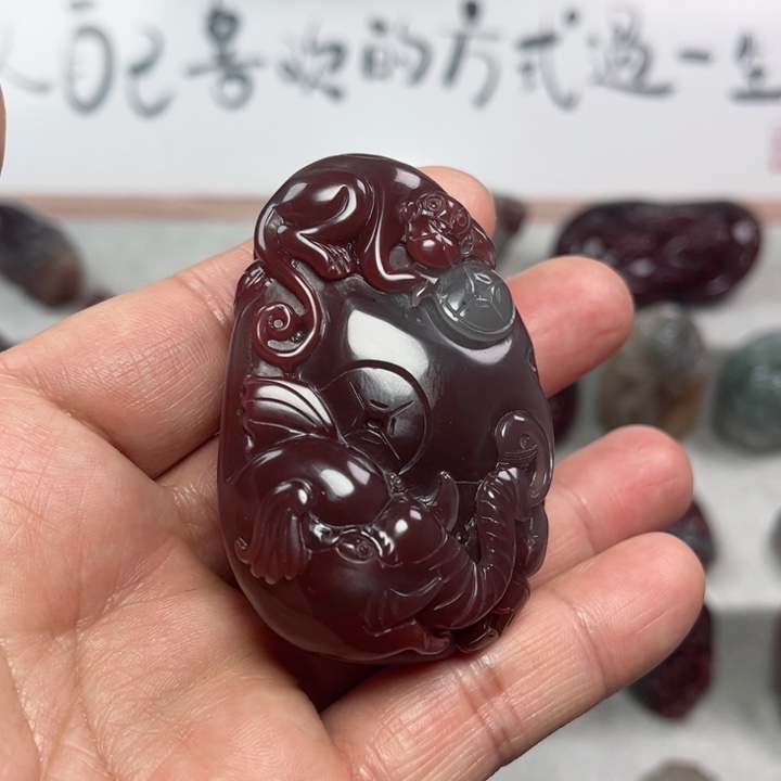 玛瑙/玉髓颈饰未镶嵌一*