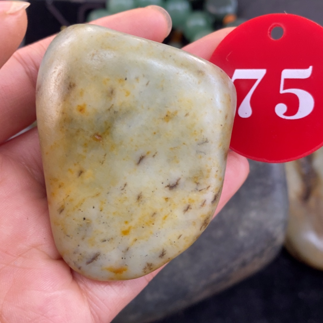 未镶嵌和田玉挂件