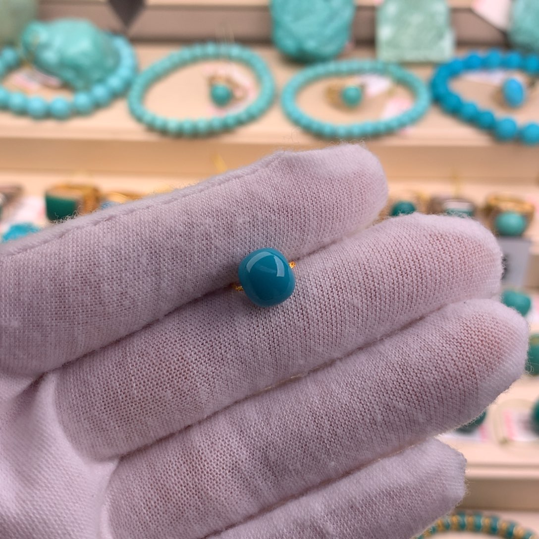 绿松石珠宝奇石未镶嵌8.8*7.8mm