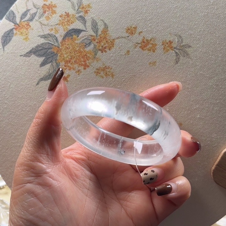 石英质玉未镶嵌手镯51-52福利不退不换共生