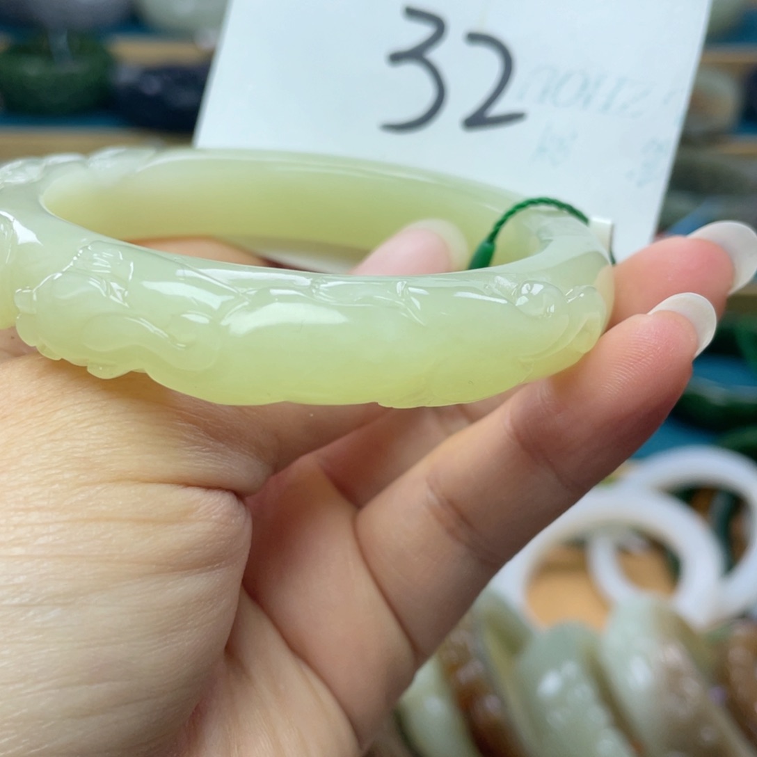 未镶嵌手镯和田玉圈口59