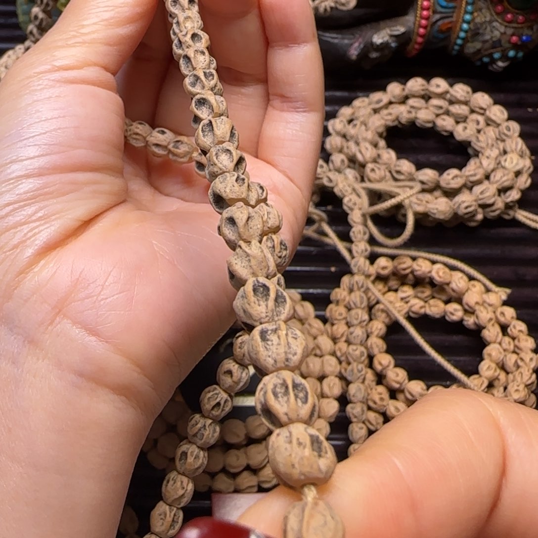 柏香籽/百香籽吊坠阑*