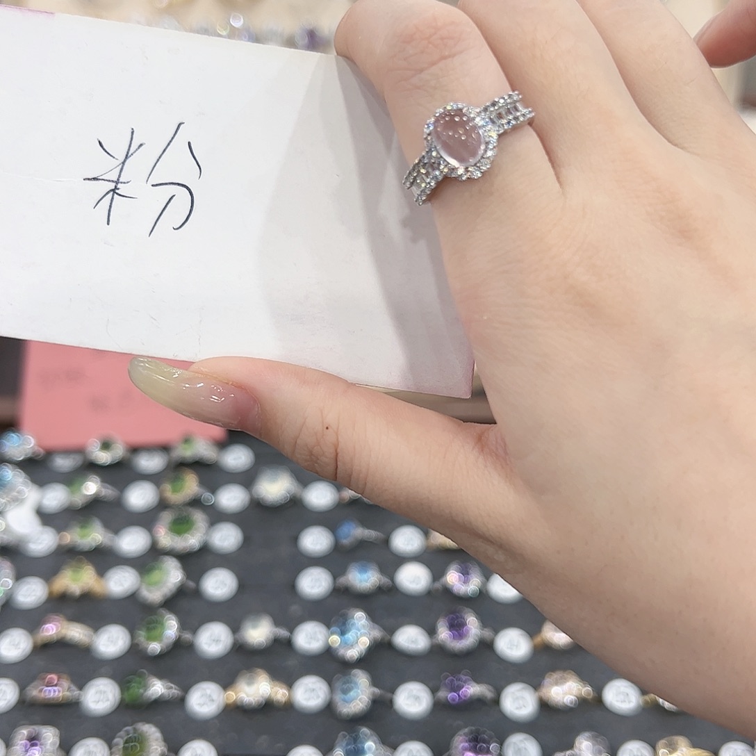 蛇纹石玉戒指银S925镶嵌小***织