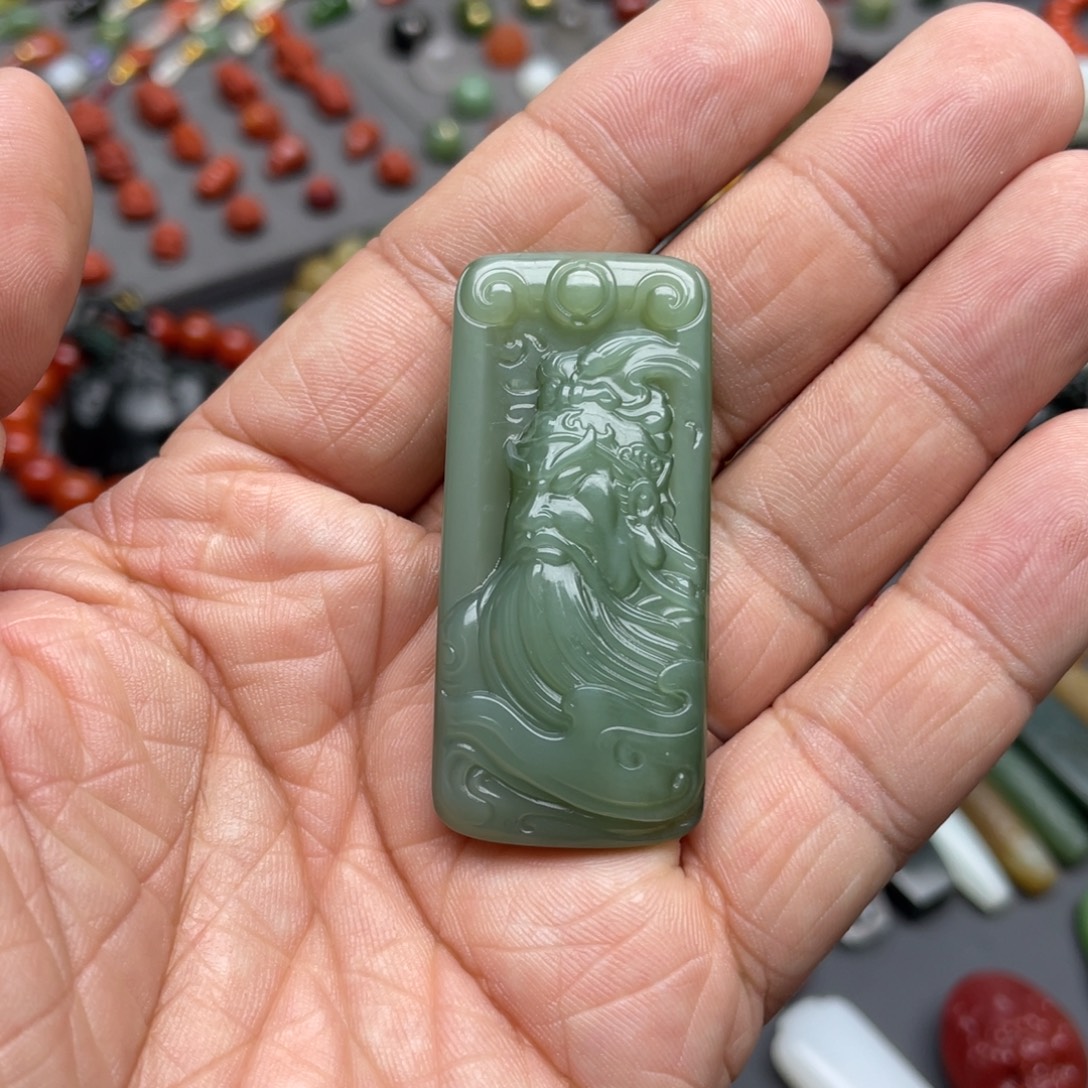 ****歌和田玉未镶嵌颈饰