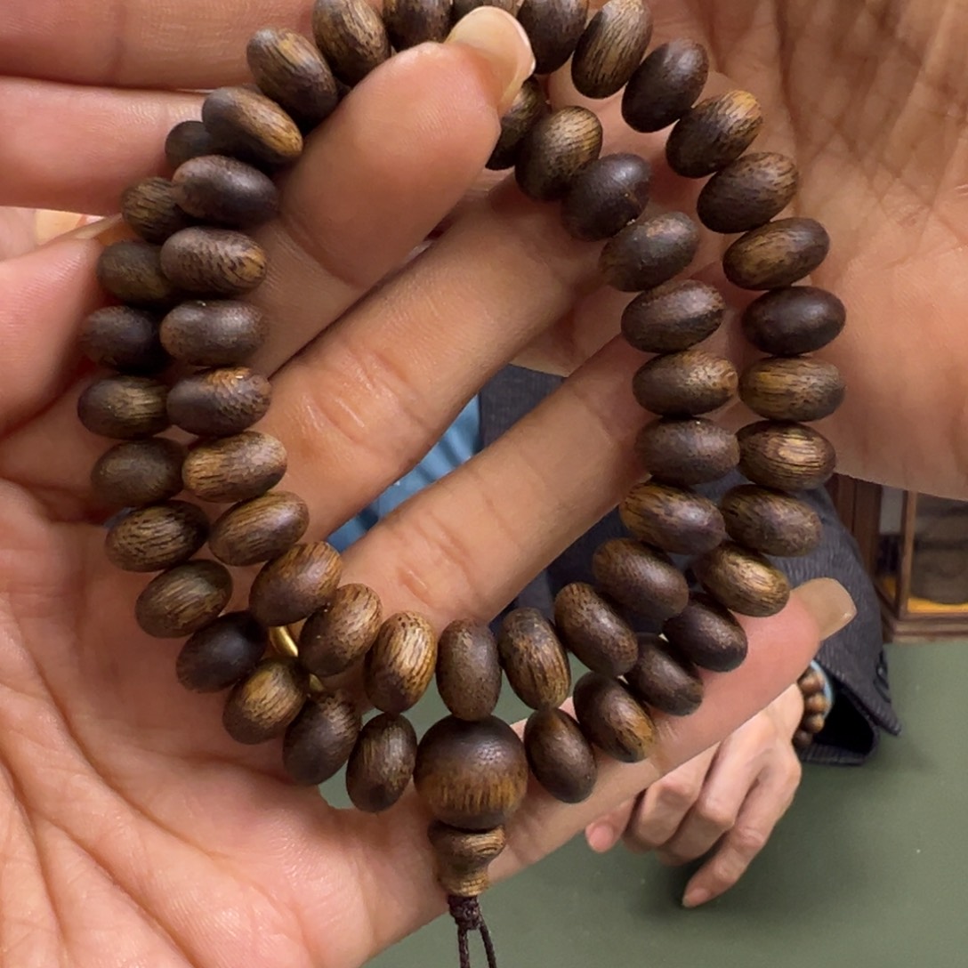 沉香手串乌身算盘珠卡1.0/15g双圈多样性发一