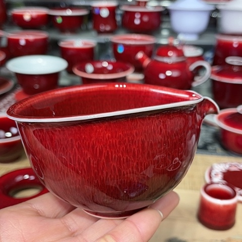 景德镇陶瓷红马坊公道杯