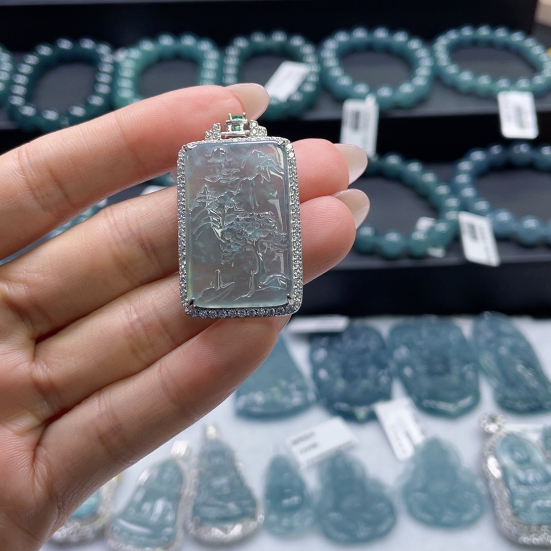 翡翠银S925镶嵌颈饰山水