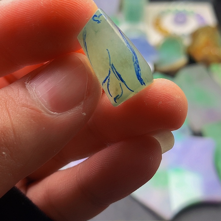 翡翠挂件未镶嵌料子