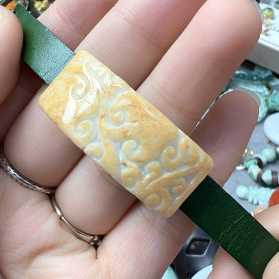 翡翠戒指未镶嵌炸