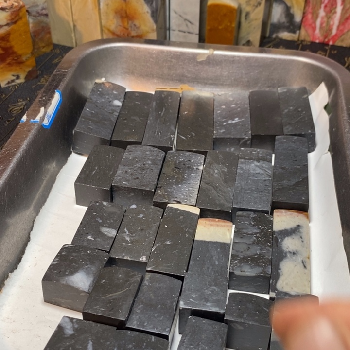 昌化鸡血石印章石