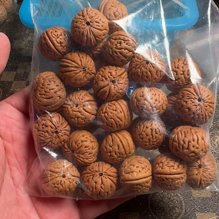 退***兵桃核吊坠6666666666