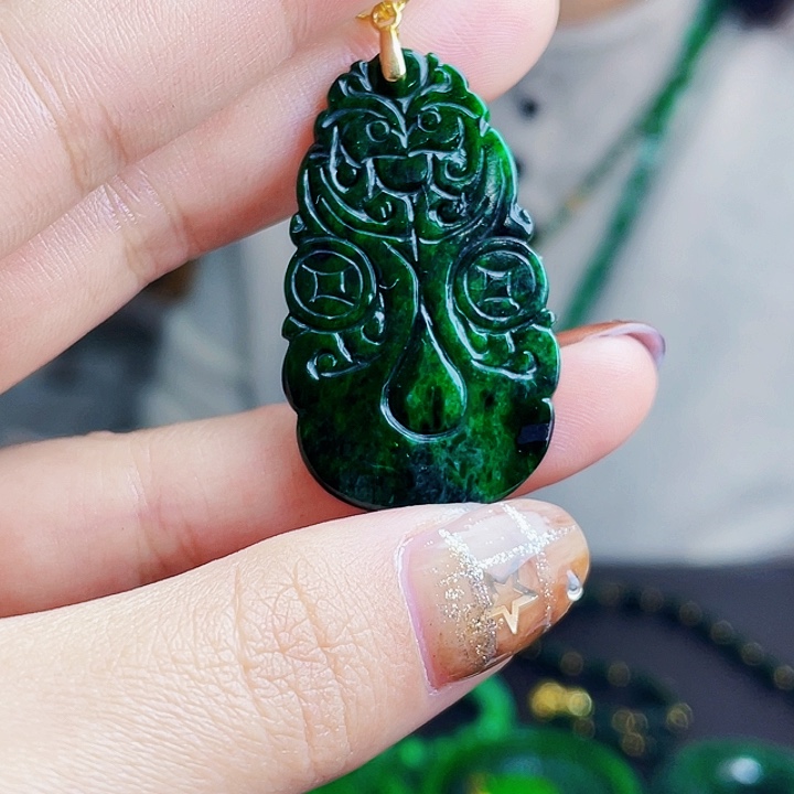 翡翠银S925镶嵌颈饰多样性