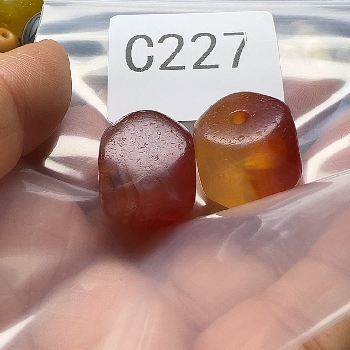 L***l玛瑙/玉髓未镶嵌手链