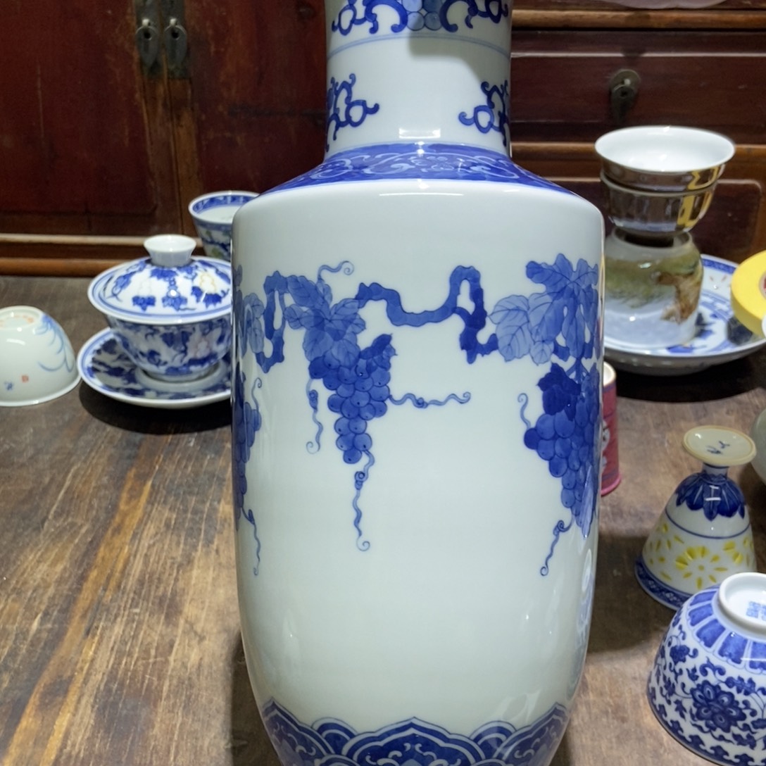 凤***灵陶瓷艺术品的制作