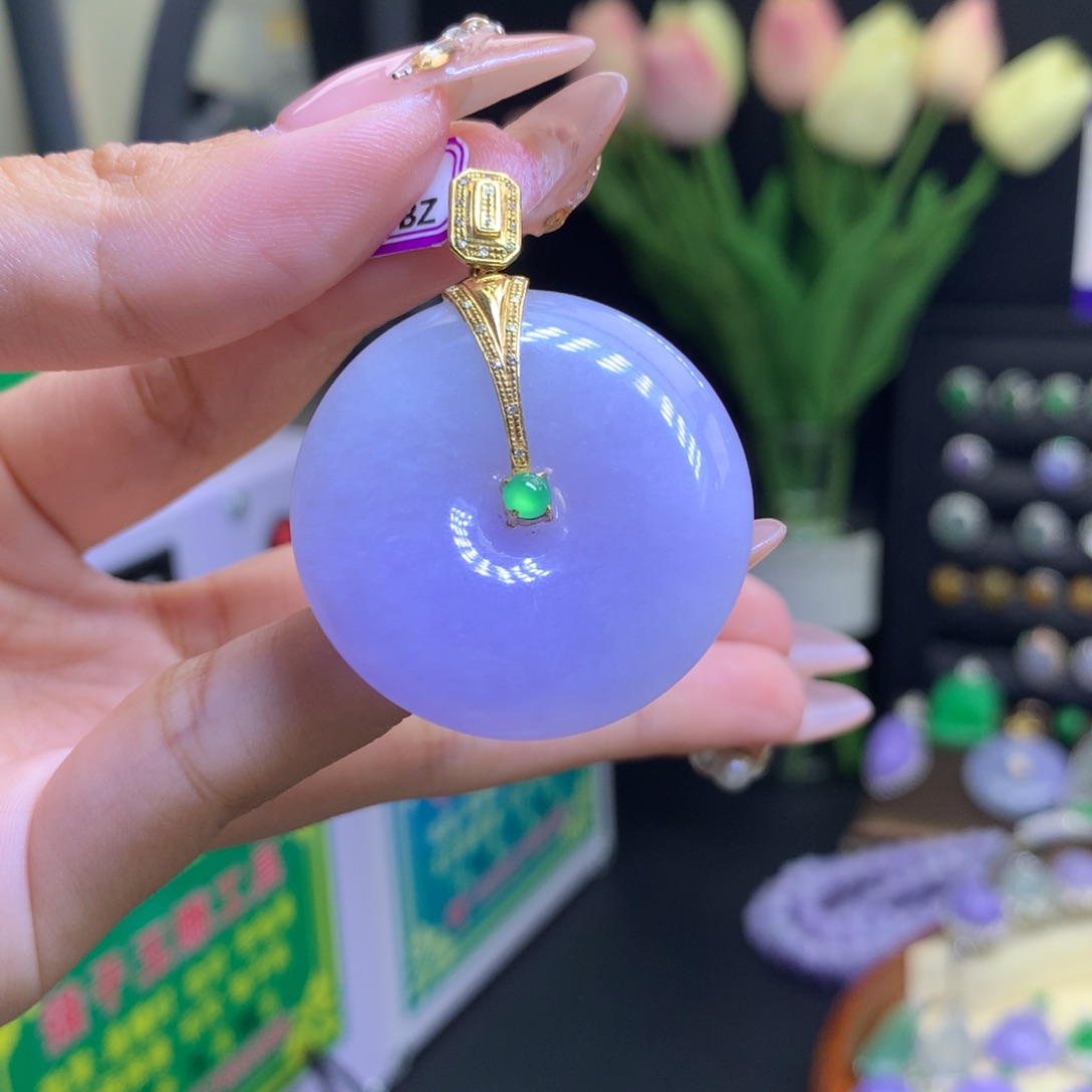 翡翠颈饰18K金镶嵌天然