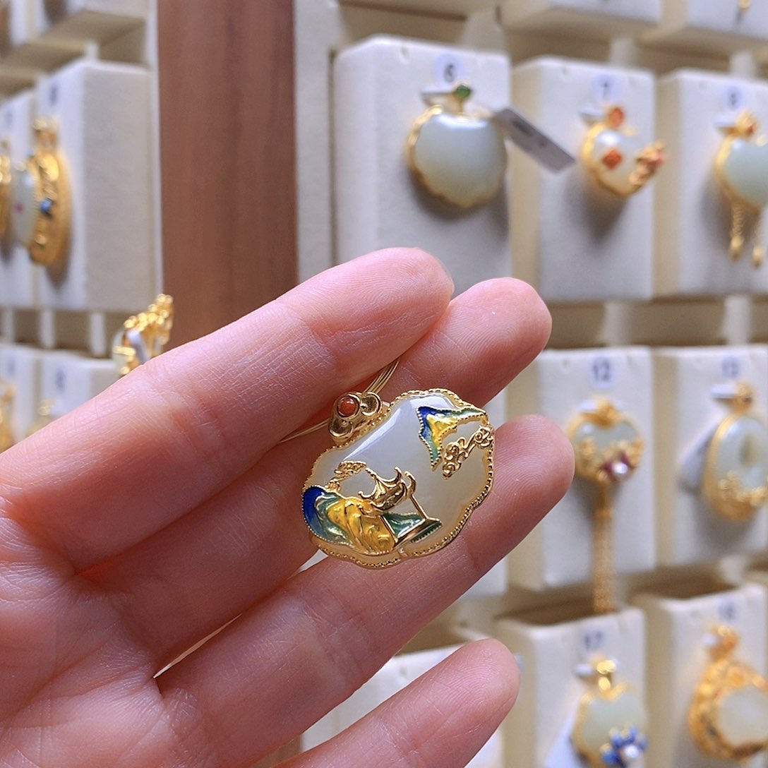 和田玉银S925镶嵌颈饰