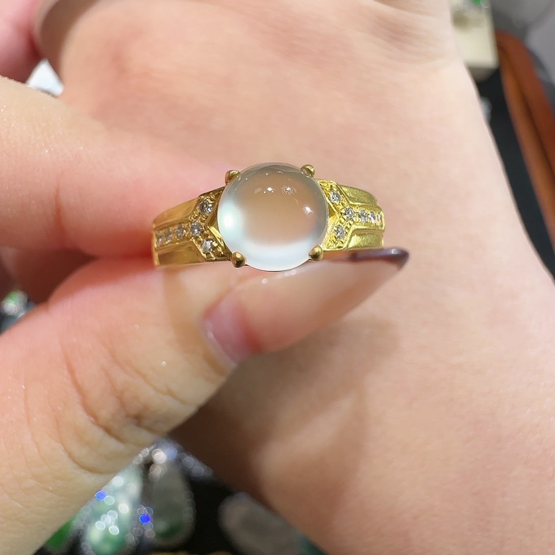 【闪购商品】18K金镶嵌戒指翡翠阳*洋