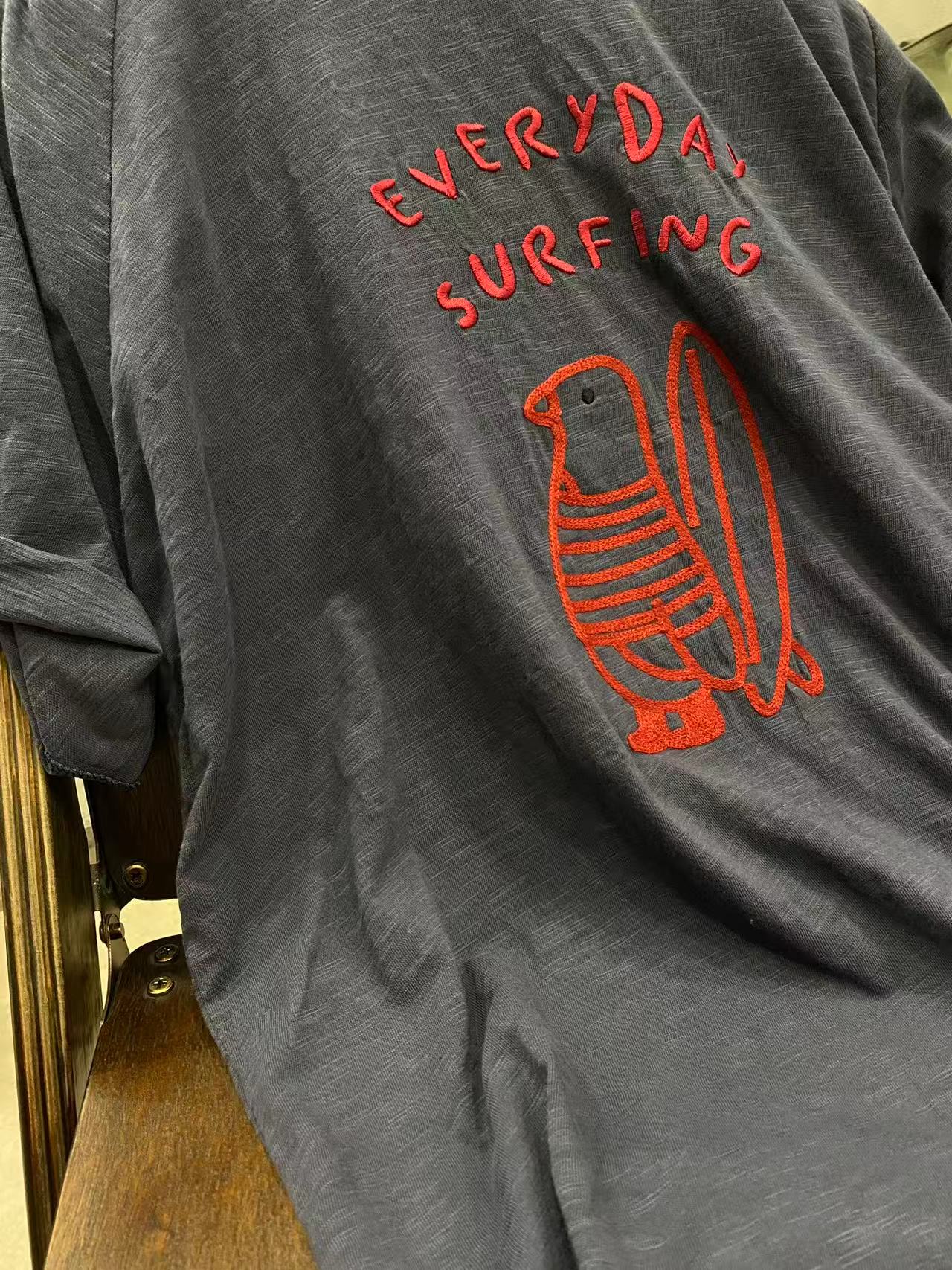 韩国正品/不支持退换/收音机/刺绣企鹅半袖/0702/5/15