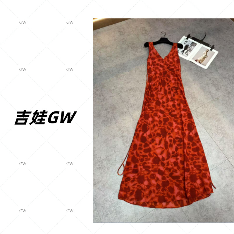 GW乔其纱【红纱曼舞】新款法式度假风红色花性感气质v领背心裙Z0153