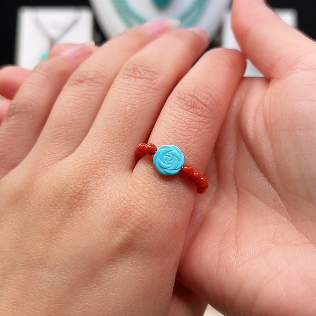 绿松石配饰未镶嵌