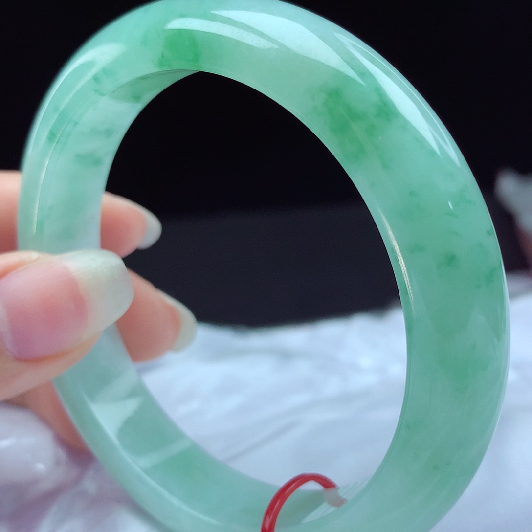 未镶嵌手镯翡翠23365，