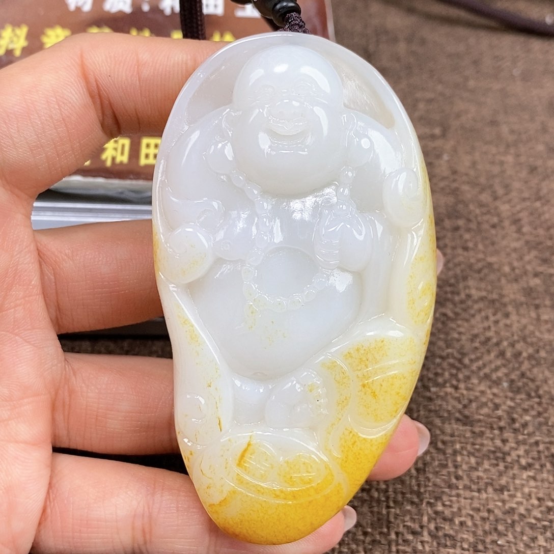 和田玉颈饰未镶嵌