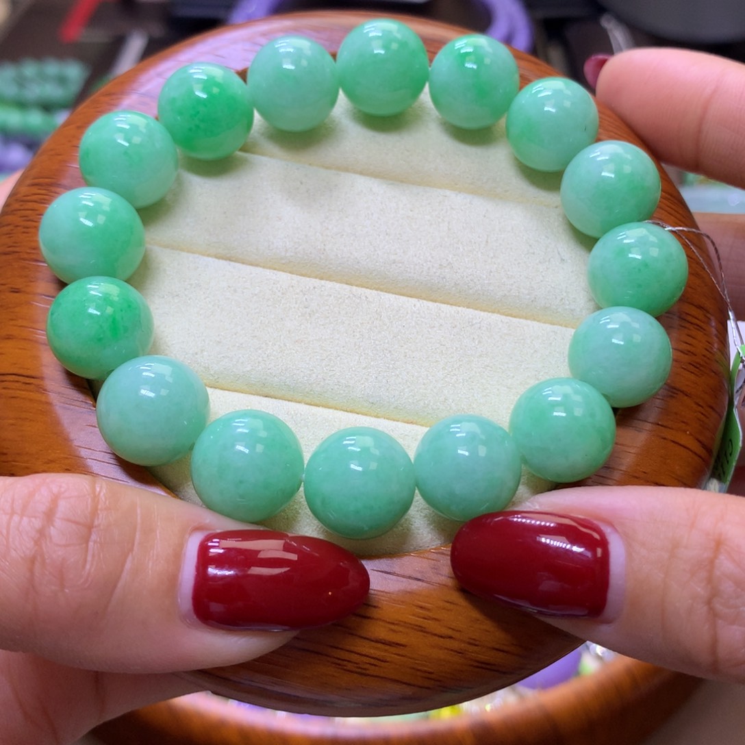 【闪购商品】翡翠颈饰未镶嵌翡翠