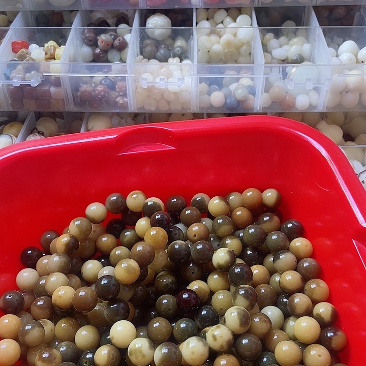 白玉菩提吊坠精品虎斑圆14六十八