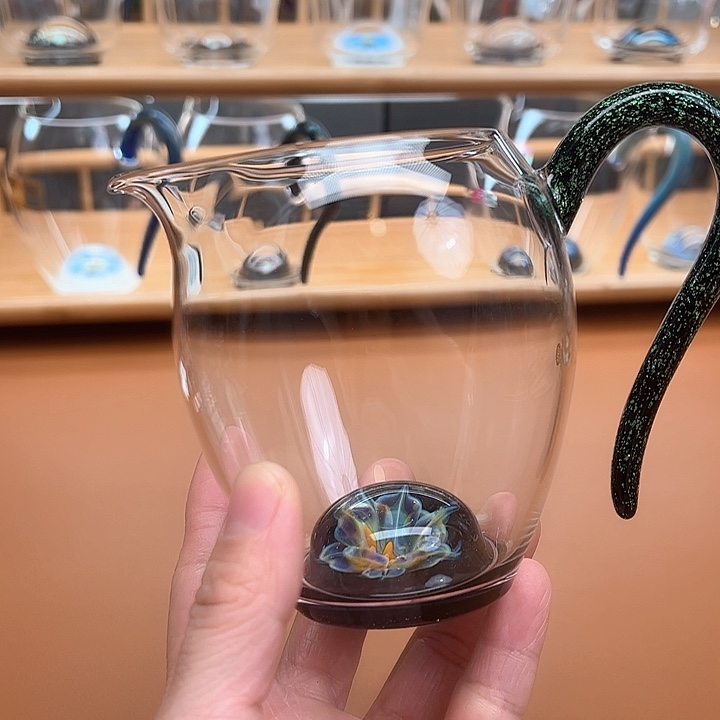 黑***帽水晶玻璃吸管款1111