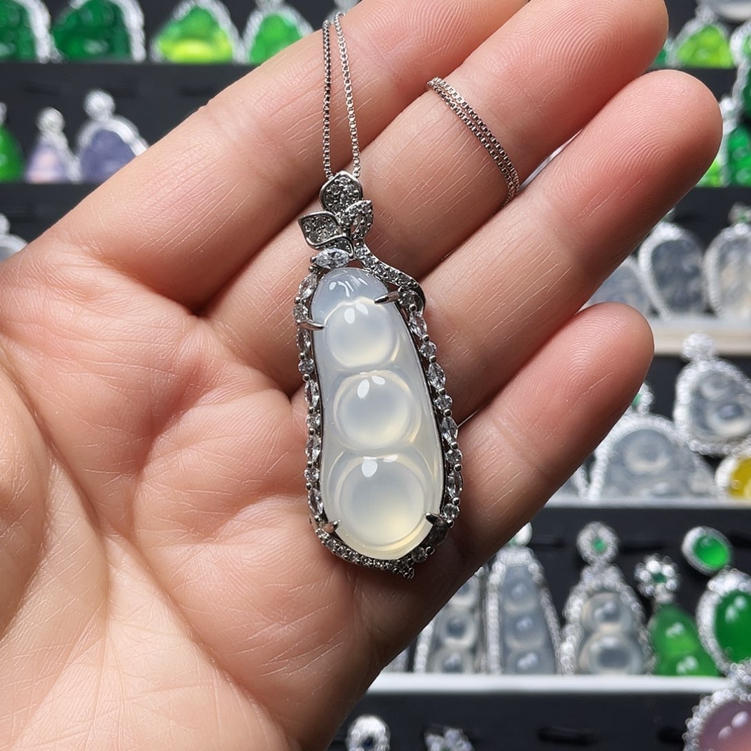 玛瑙/玉髓颈饰合金