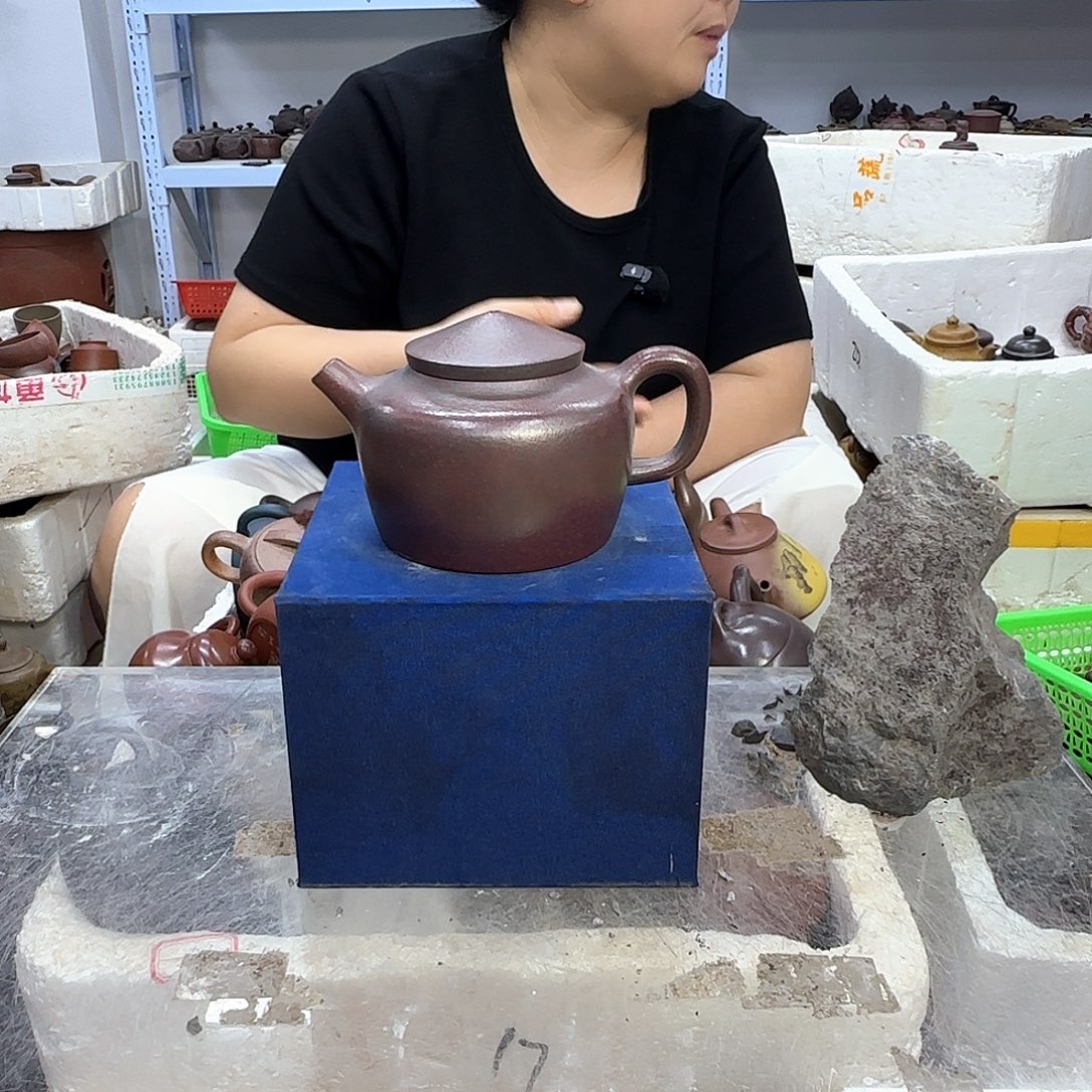 茶壶紫砂宜兴紫砂壶瑕疵处理