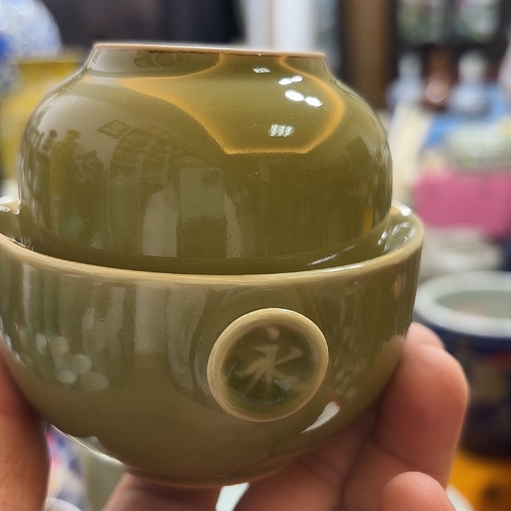 用***华陶瓷摆件不固定一件