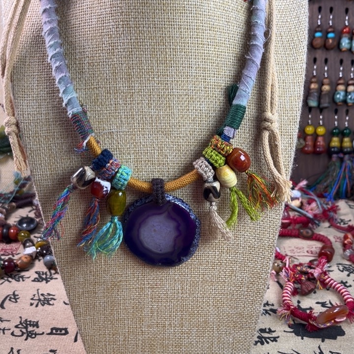 玛瑙/玉髓未镶嵌颈饰